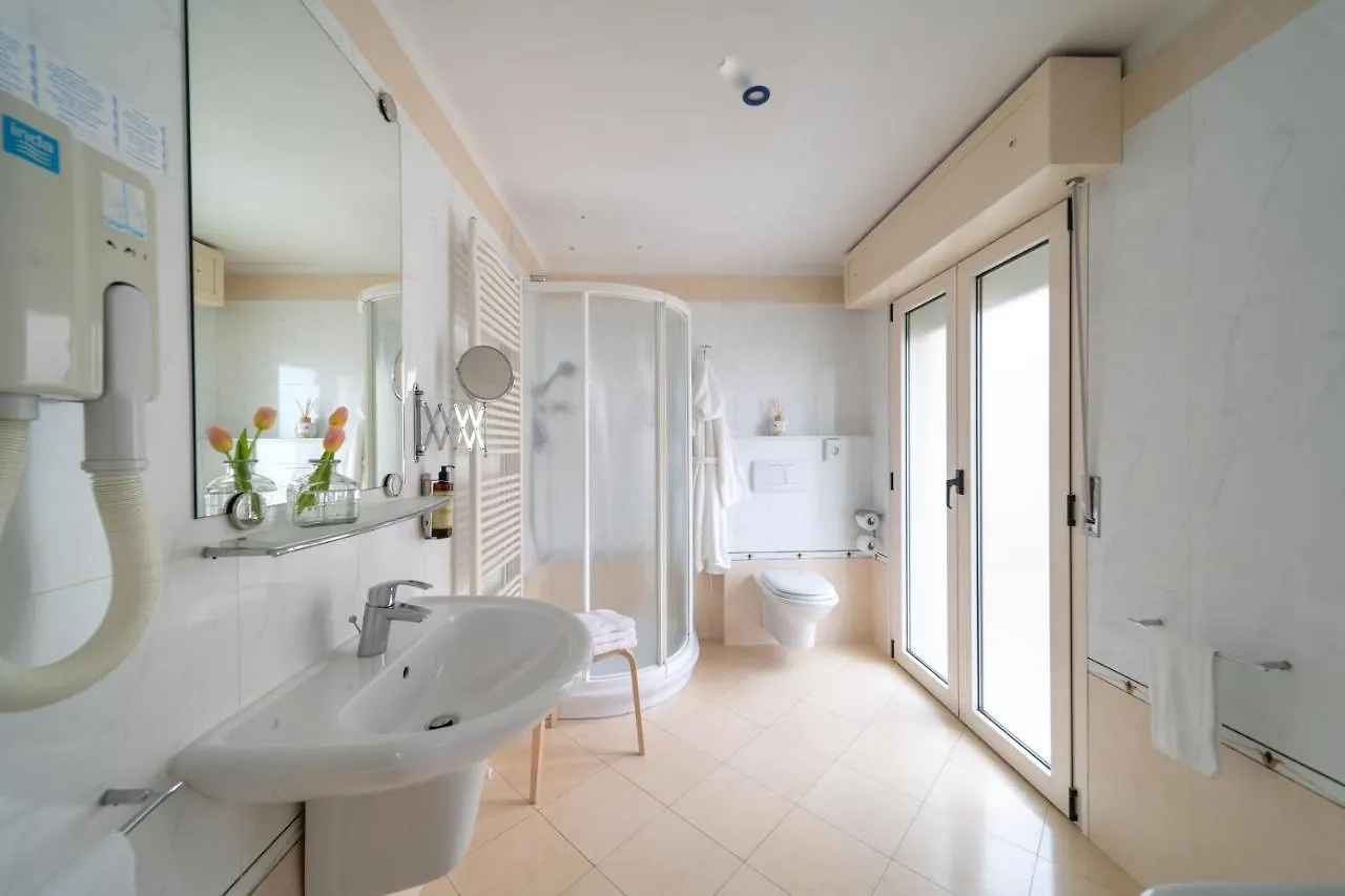 Hotel Ancora Rimini 3*,  Italien