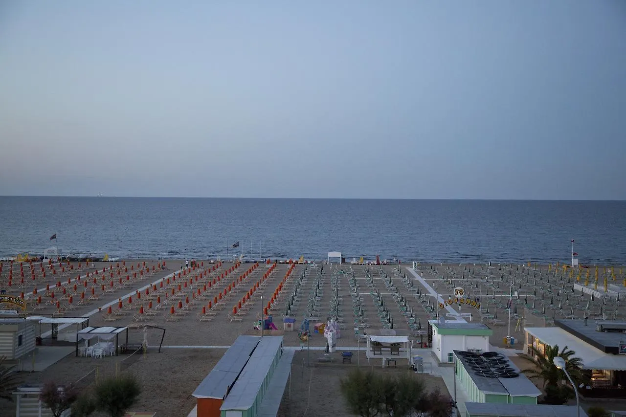 Hotel Ancora リミニ 3*,  イタリア